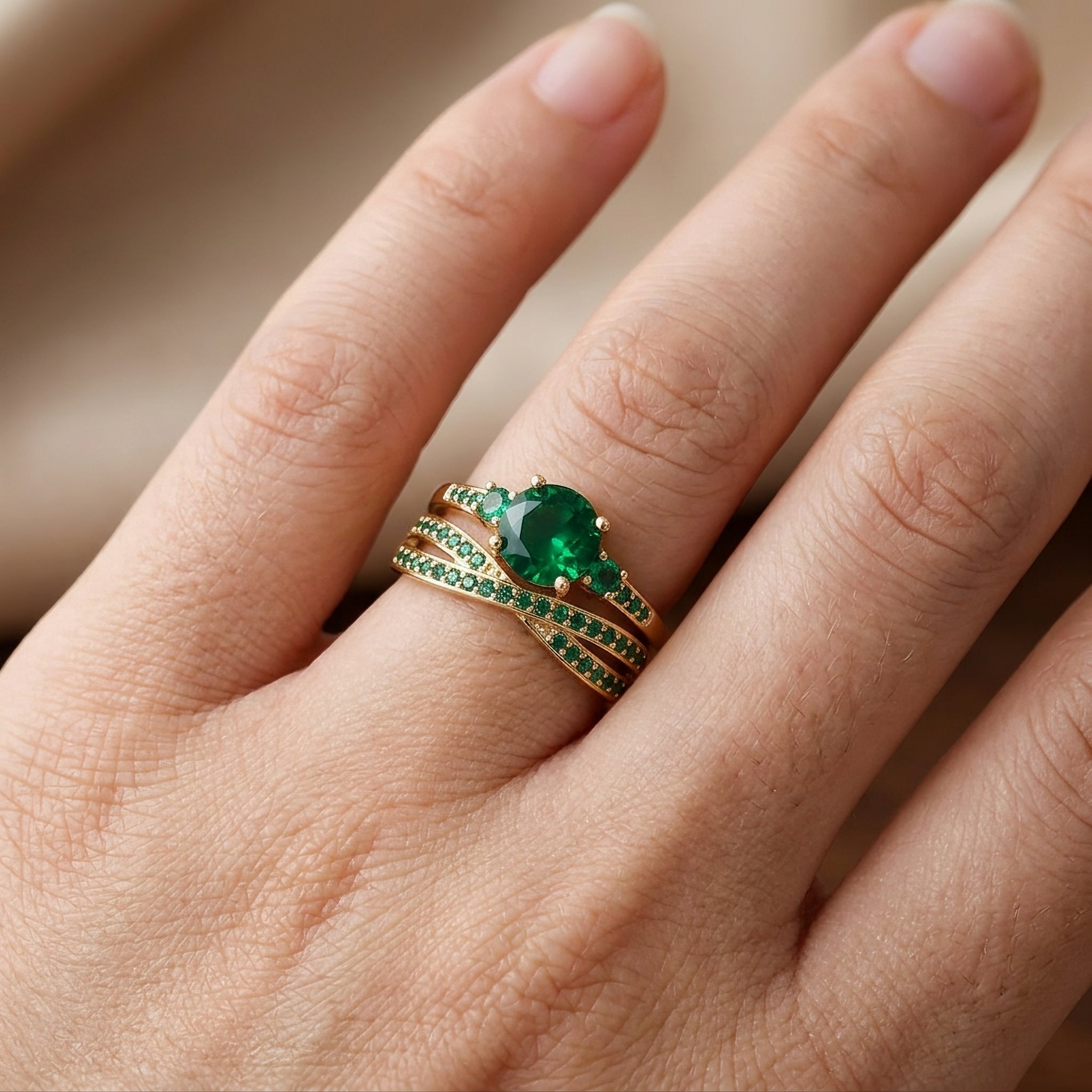 Ivy – Ring-Set mit grünen Kristallen