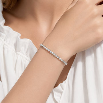 Elise – Silbernes Blasenarmband mit Diamanten