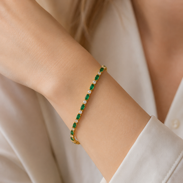 Miralyn – Elegantes Goldenes Armband