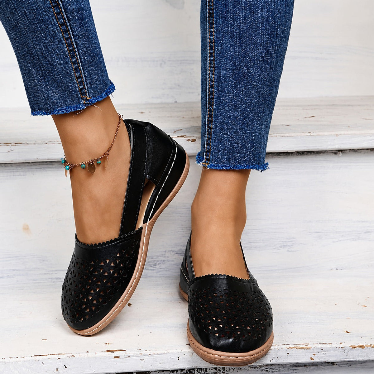 Tegan - Modische Sandalen mit Design