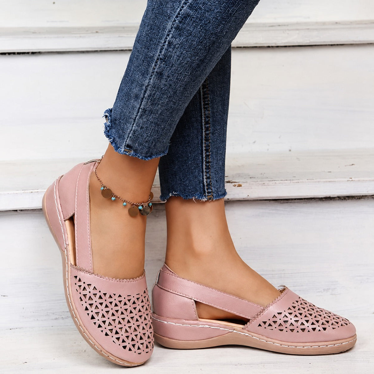 Tegan - Modische Sandalen mit Design