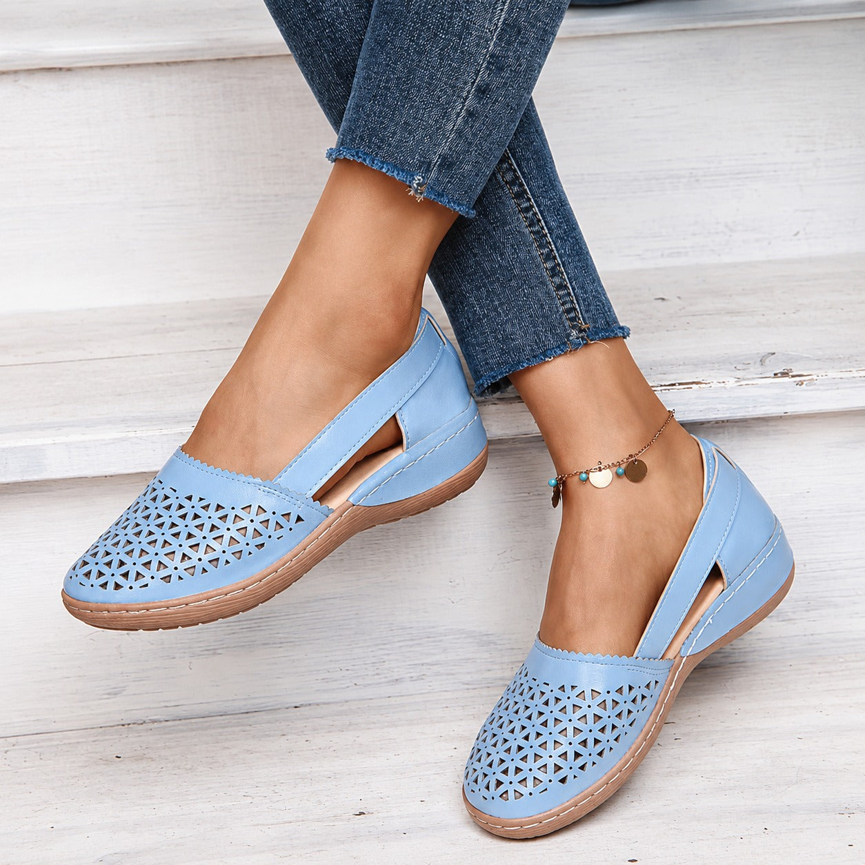 Tegan - Modische Sandalen mit Design