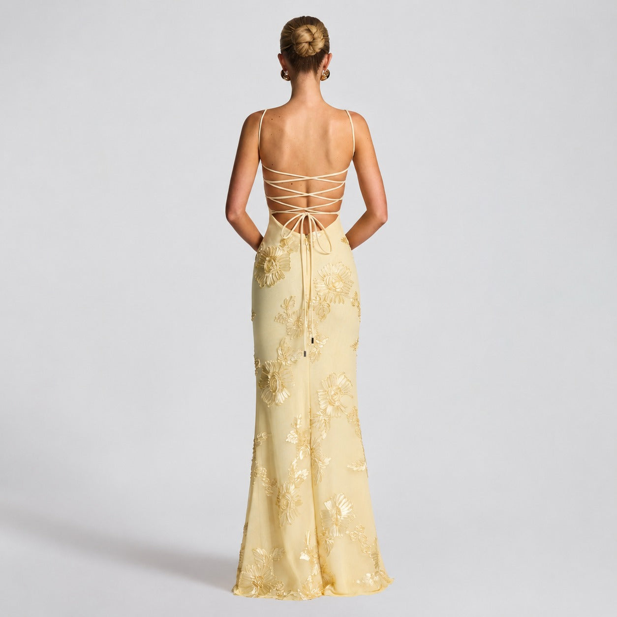 Norma - Elegantes Maxikleid mit Blumenprint