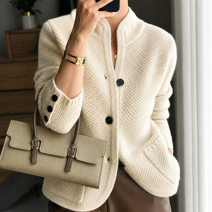 Edda - Bequemer Cardigan mit Knöpfen