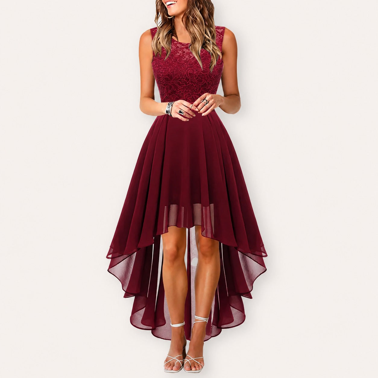 Airish - Anziehendes asymmetrisches Kleid