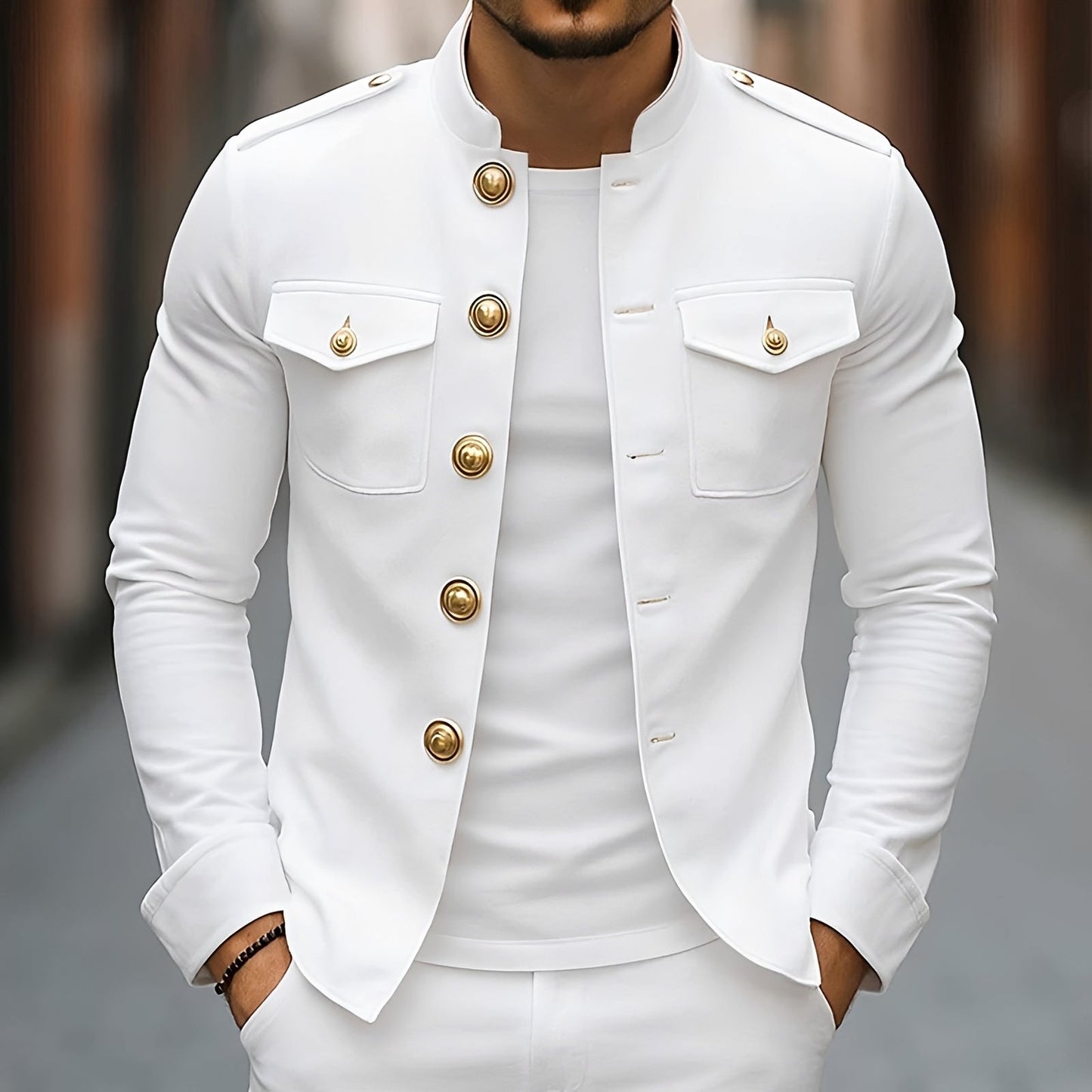 Leighton - Legere Jacke mit klassischen Knöpfen