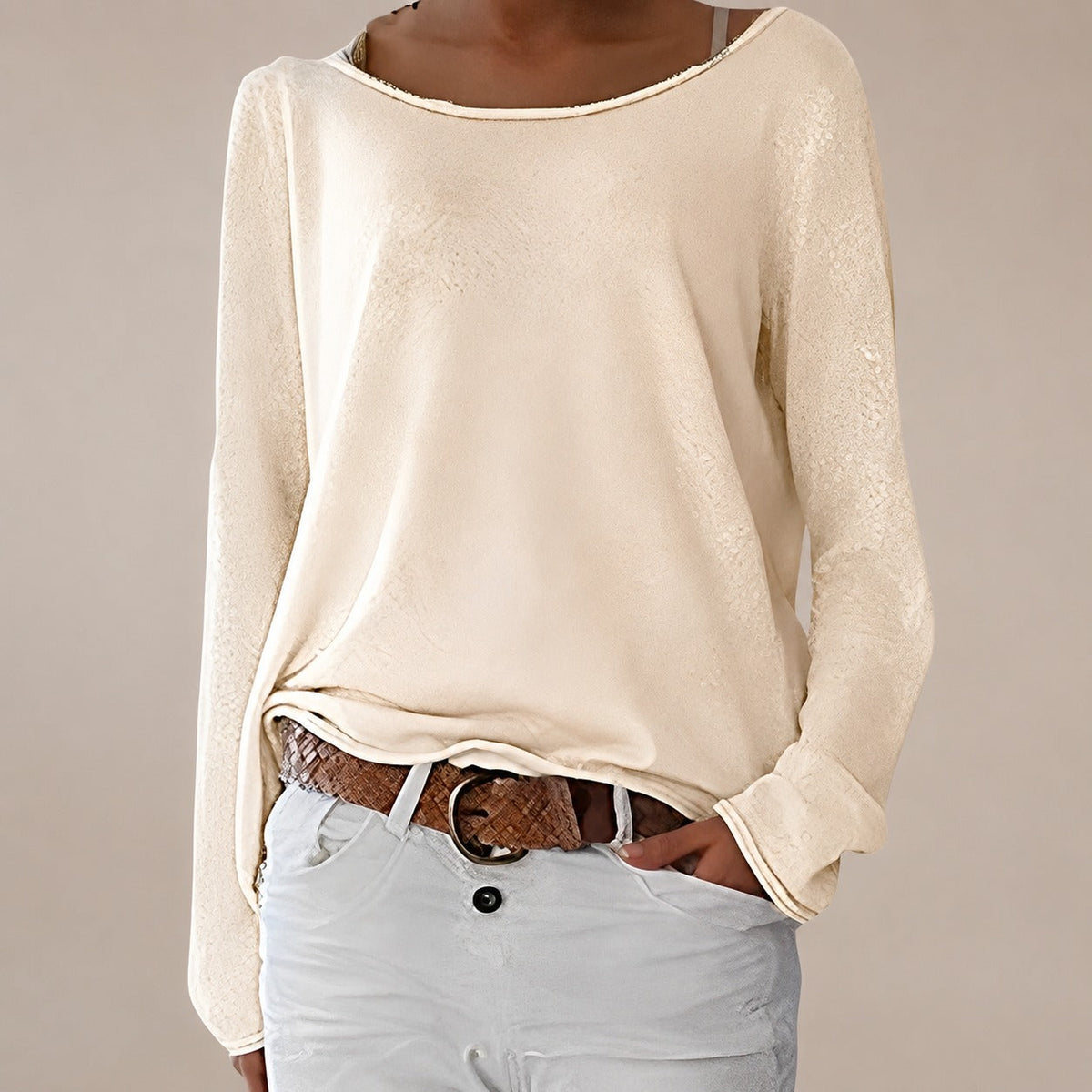 Alexa - Leichter Pullover mit Rundhalsausschnitt