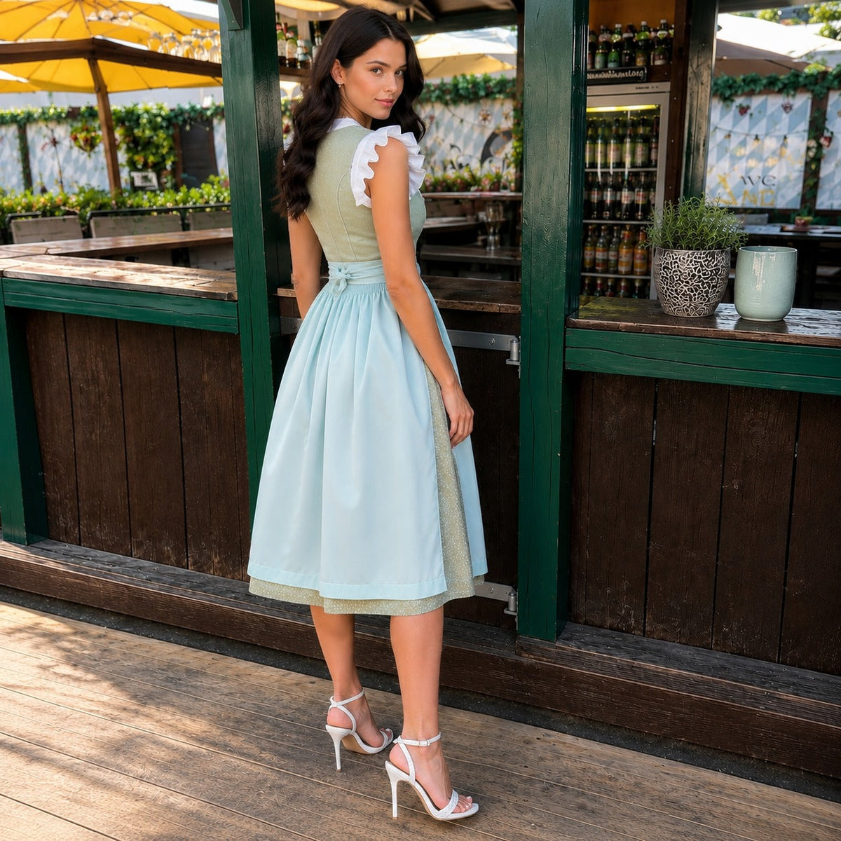 Evelyn - Leichtes Midikleid fürs Oktoberfest mit kurzen Ärmeln (Futter nicht enthalten)