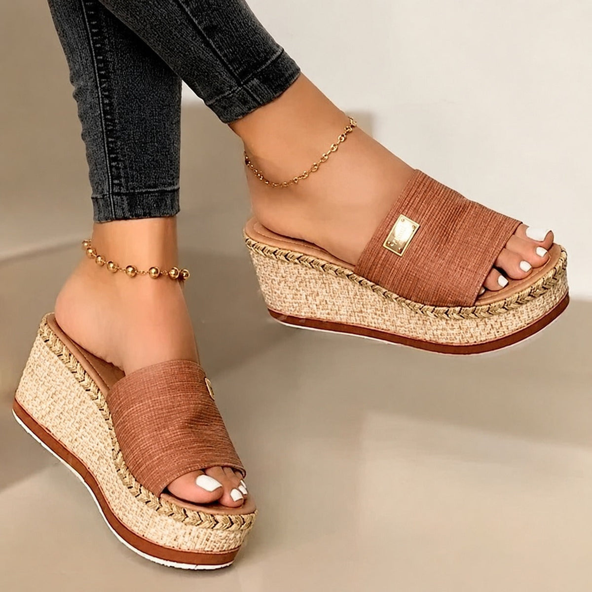 Camilla - Elegante hohe Keilsandalen