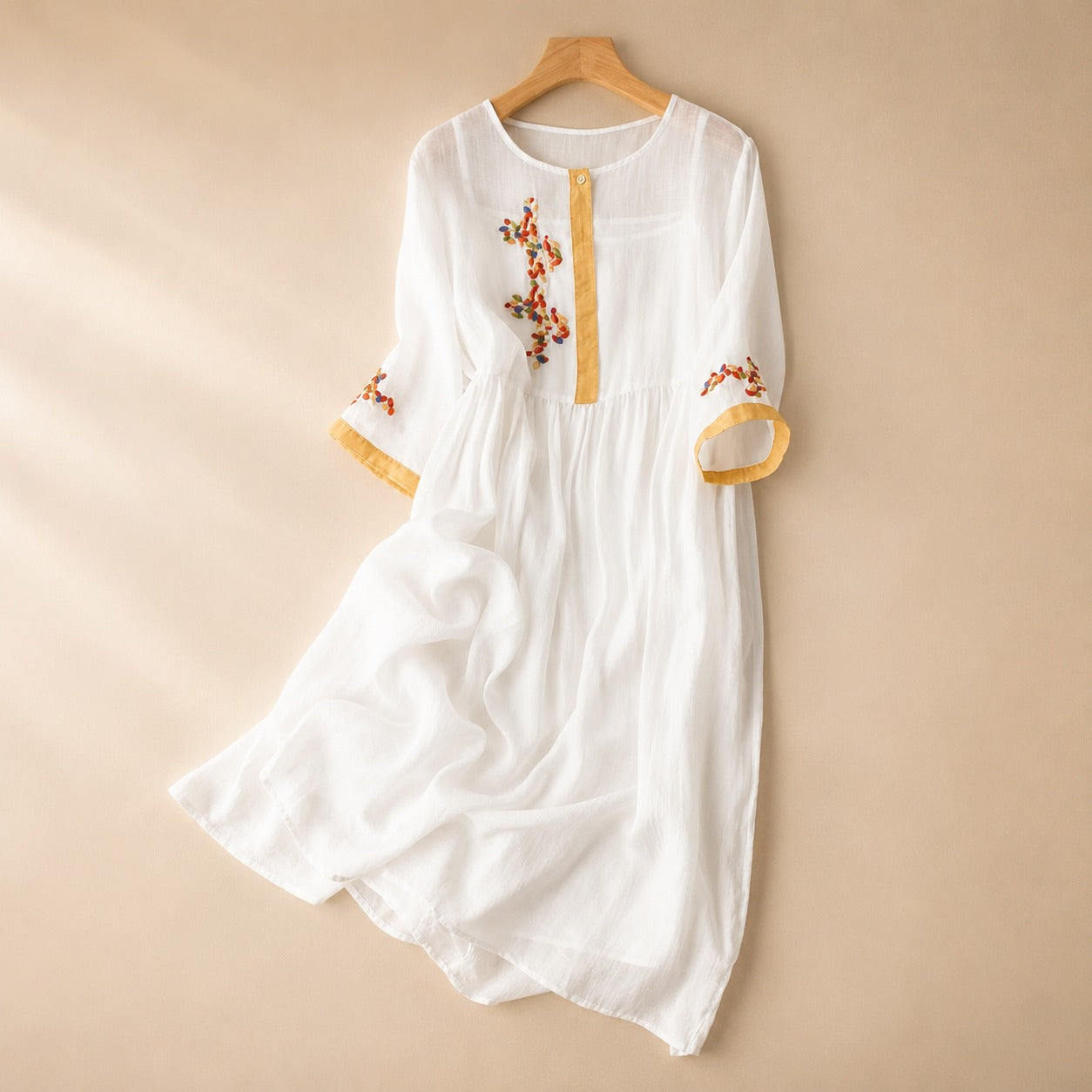 Laura - Bequemes Boho-Kleid mit Verzierungen