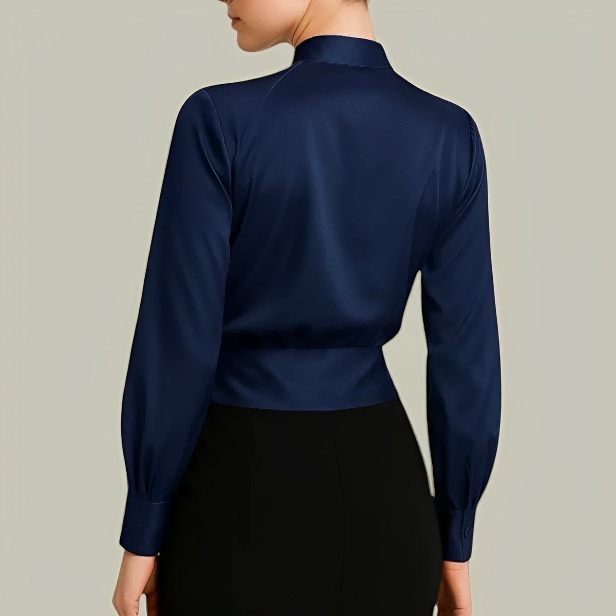 Livia - Schicke Langarmbluse im Wickeldesign