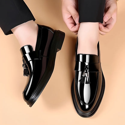 Jeevan - Trendige Schuhe mit flexiblen Gummisohlen