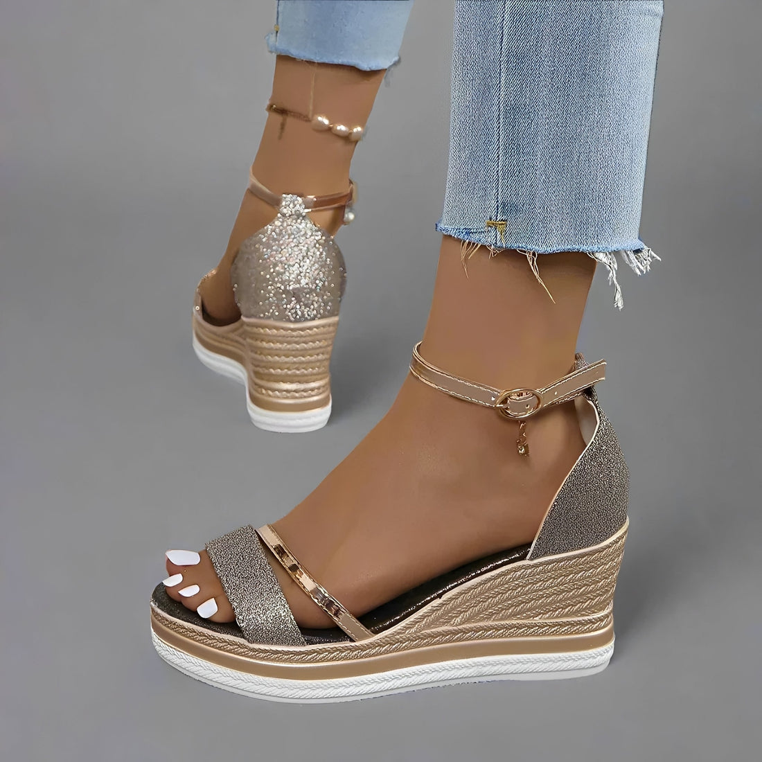 Mildred - Schicke Sandalen mit Schnalle