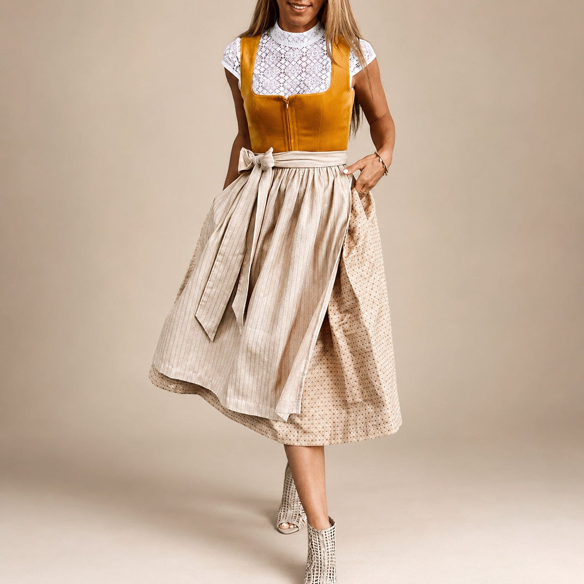 Jazmine - Klassisches Oktoberfestkleid mit kurzen Ärmeln (Futter nicht enthalten)