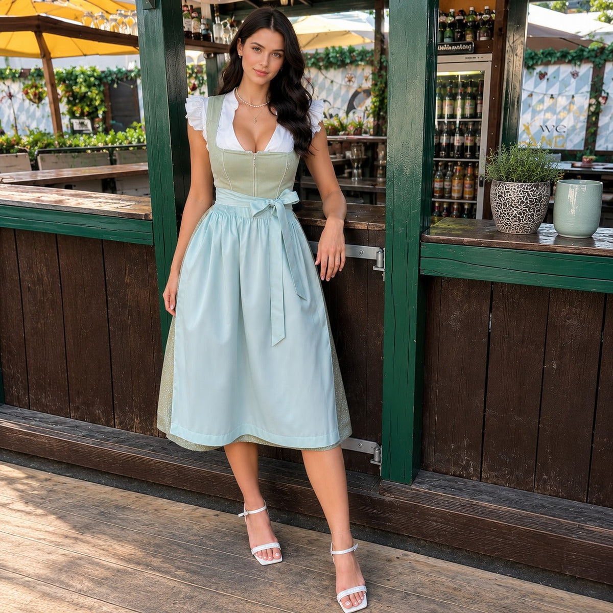 Evelyn - Leichtes Midikleid fürs Oktoberfest mit kurzen Ärmeln (Futter nicht enthalten)