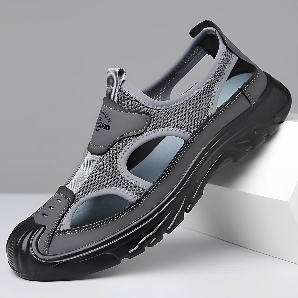 Mccann - Bequeme, Antirutsch-Sandalen
