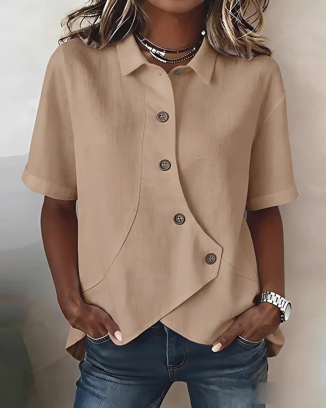 Mia - Bluse mit schräger Knopfleiste