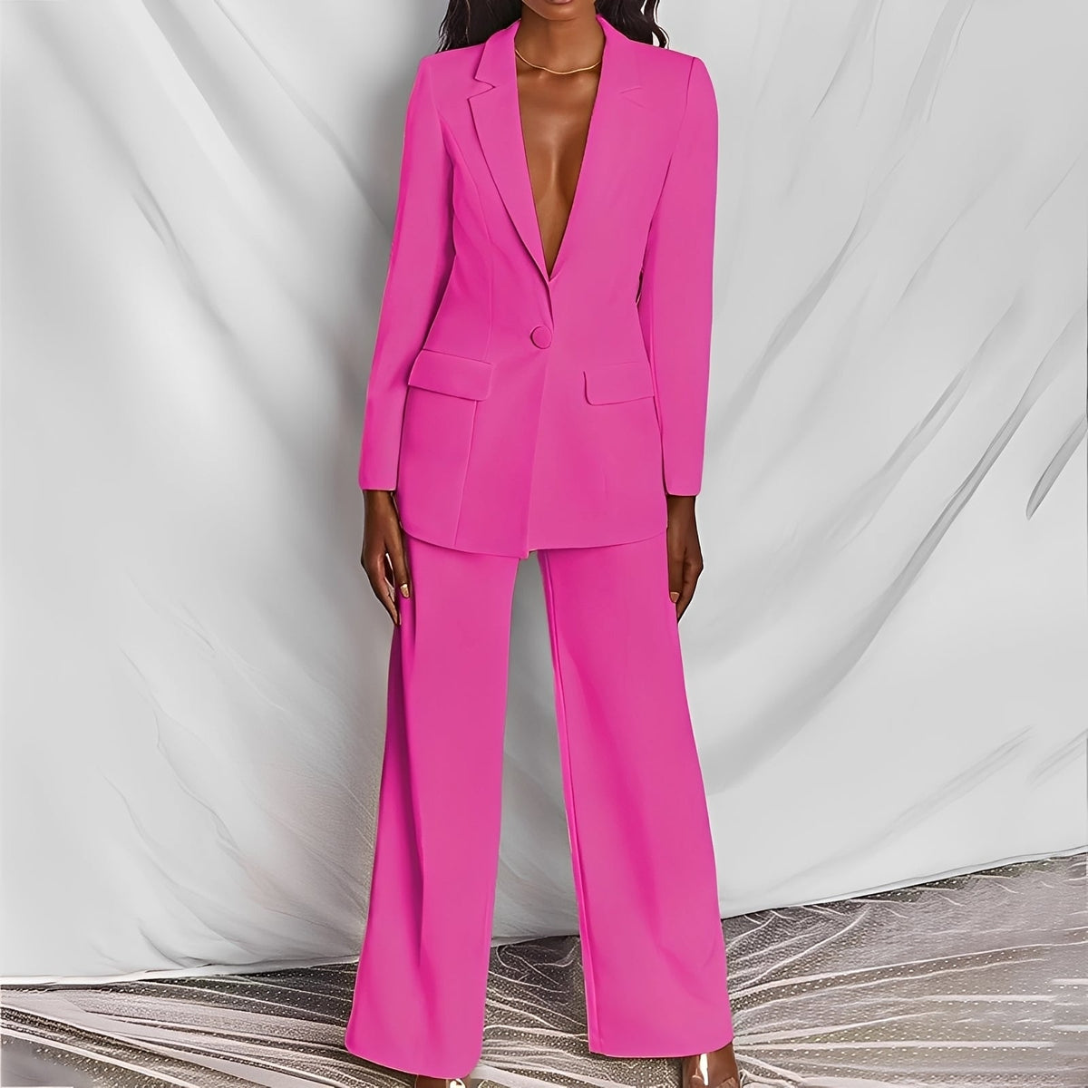 Lara - Trendiges Damen-Set mit Blazer und Hose
