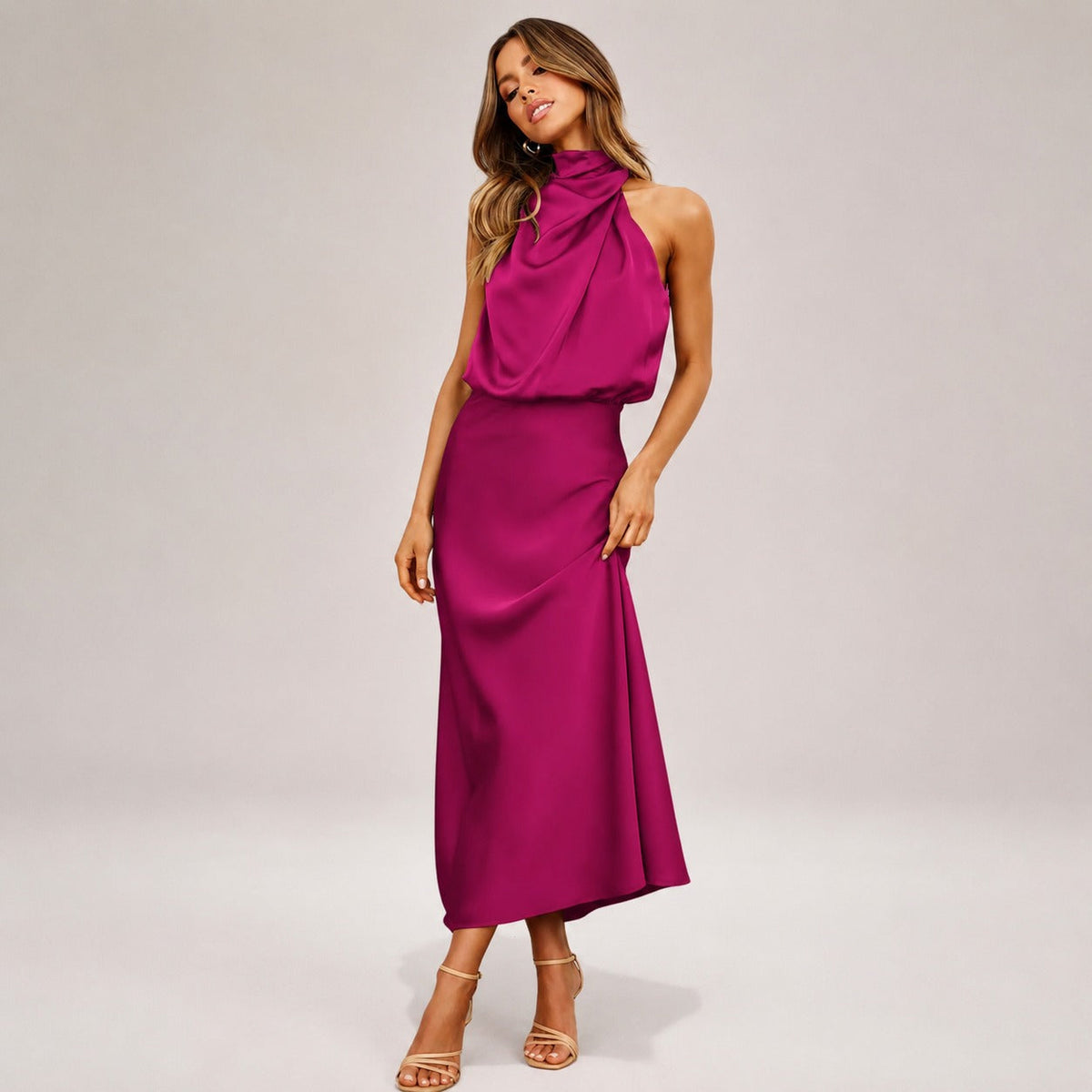 Lillie - Elegantes Kleid mit Neckholder-Ausschnitt