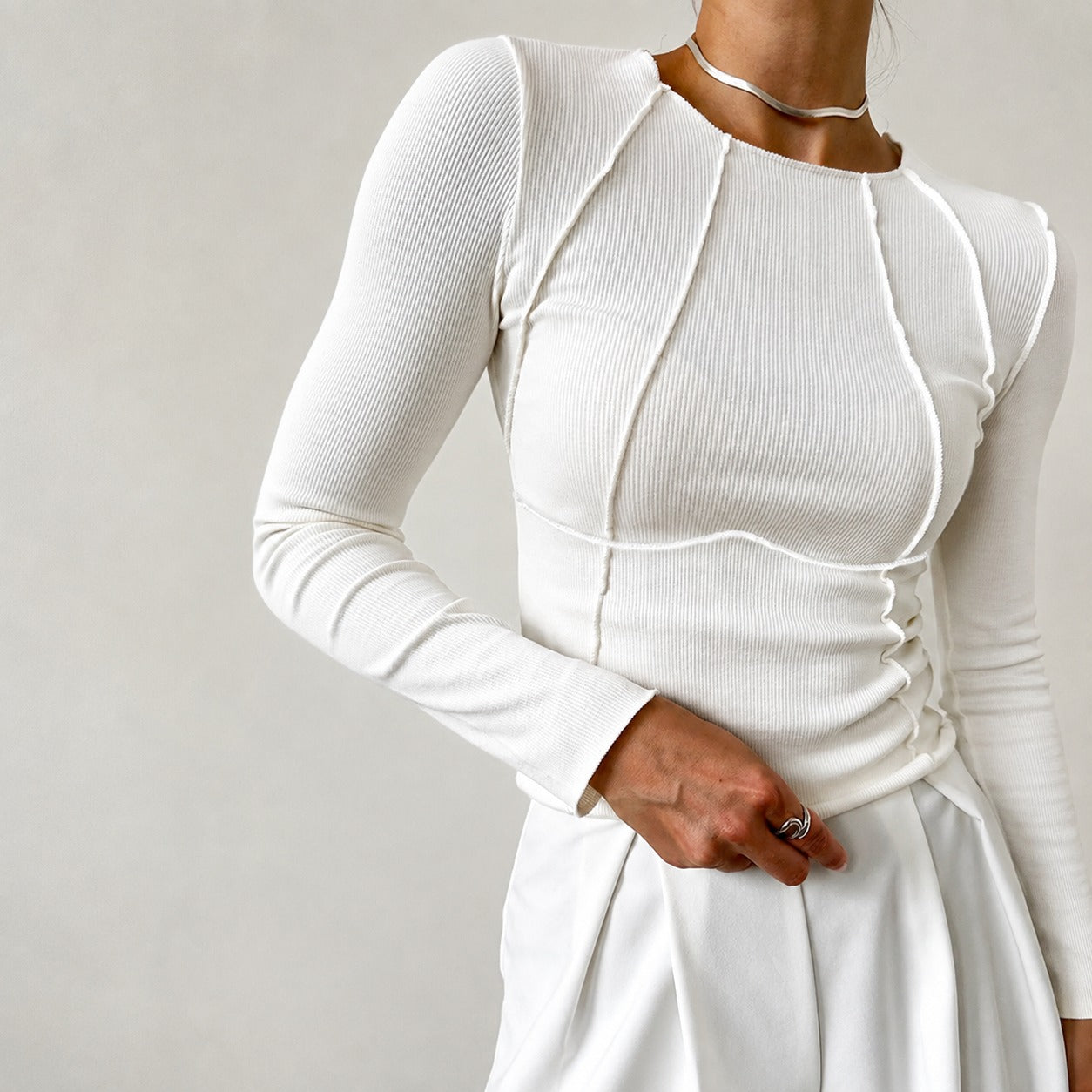 Leonie - Schickes Langarmshirt mit Paspel-Details