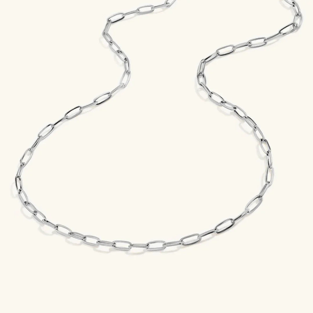 Nadia – Stilvolle goldene Paperclip-Halskette