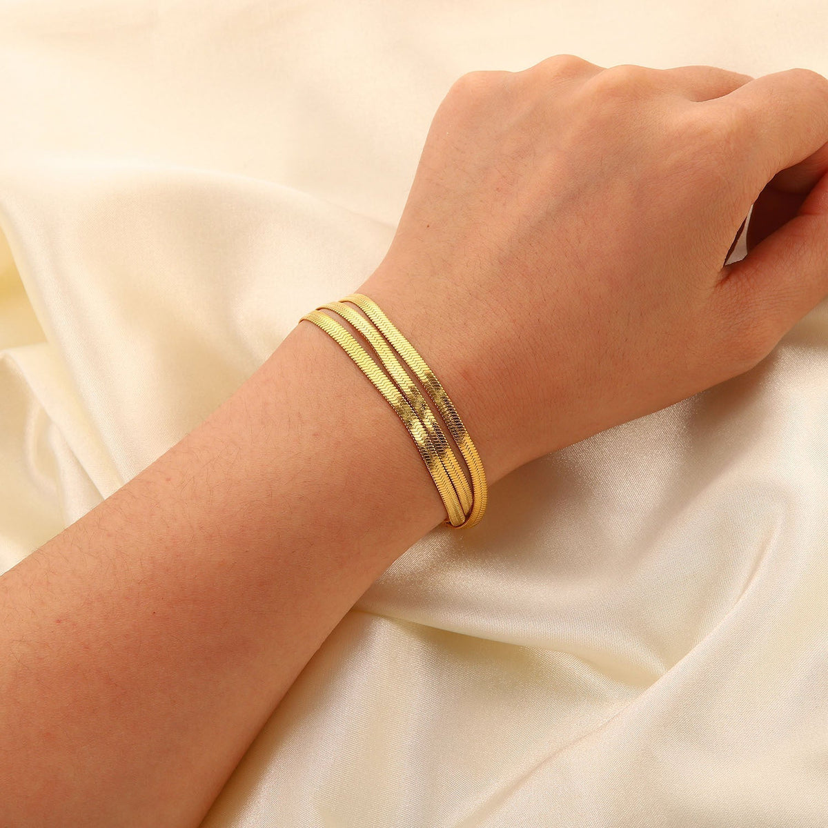 Abela - 3-lagiges Spangenarmband