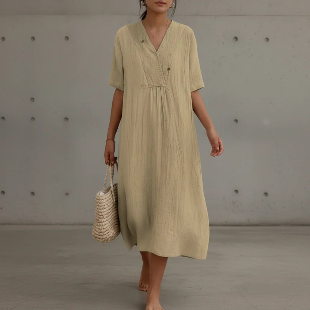 Jayela - Ein Kleid, das spielerische sommerliche Eleganz ausdrückt
