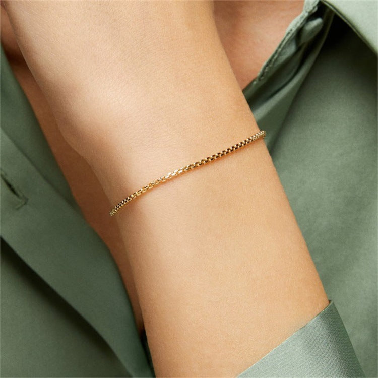 Victoria - Goldenes Kettenarmband