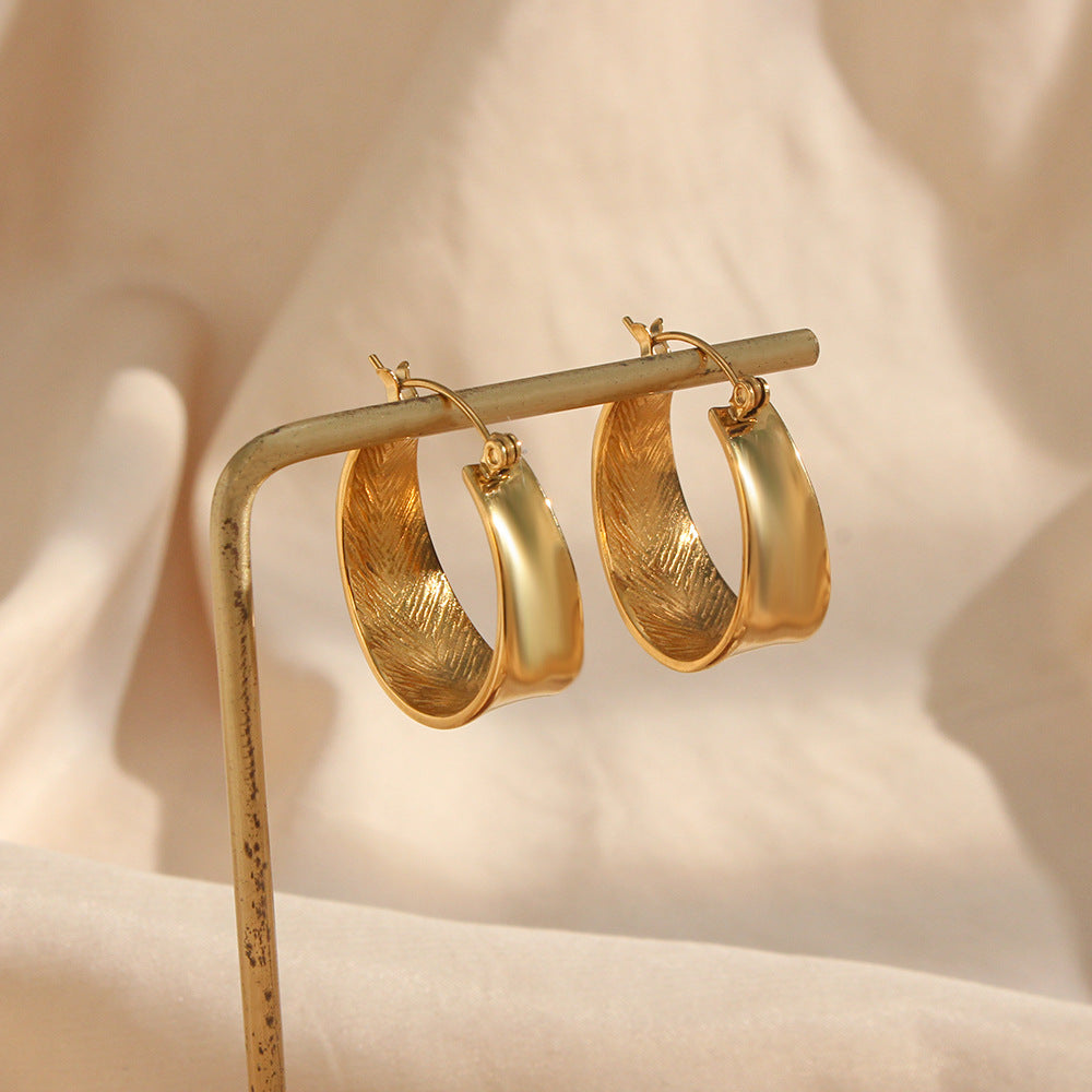 Lyla – Goldene Ohrhänger