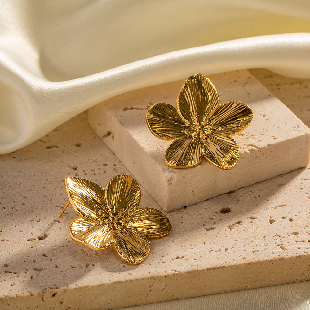 Allysa - Ohrringe mit goldenen Blüten