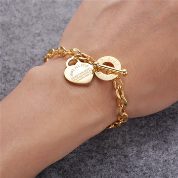 Alessia – Elegantes Damenarmband aus Titanstahl