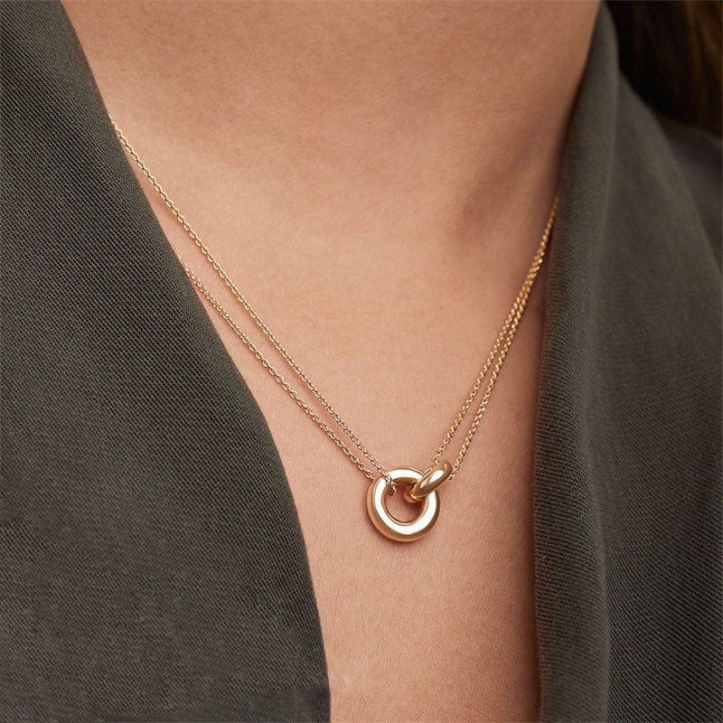 Sabrina - Goldene Kette