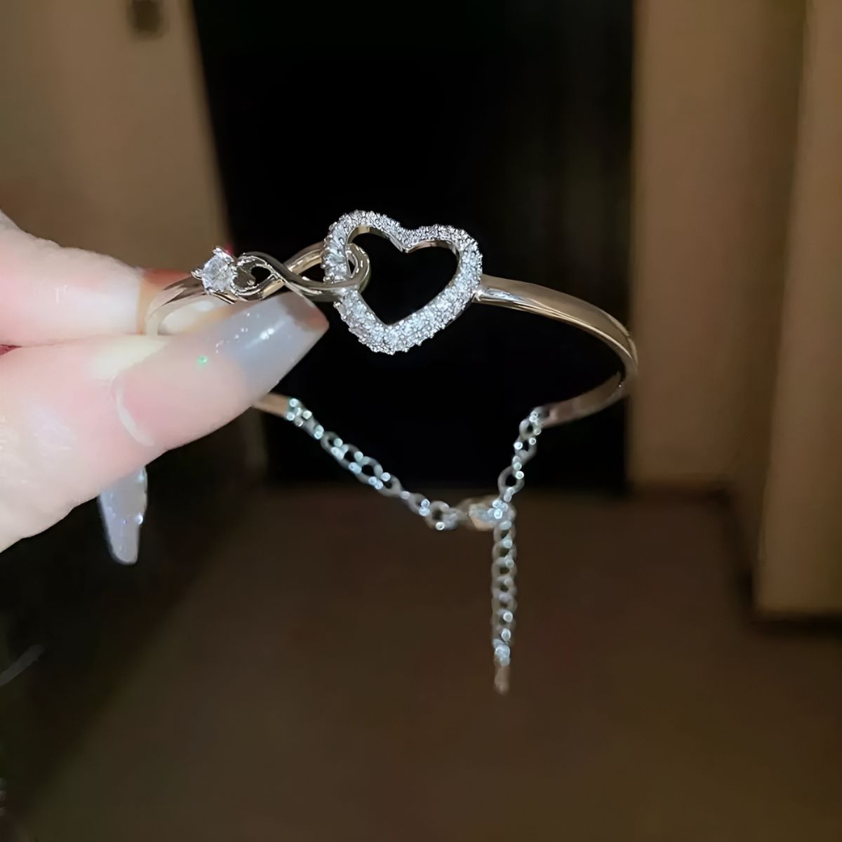 Ayumi – Unendliches Mutter-Tochter-Armband in Gold