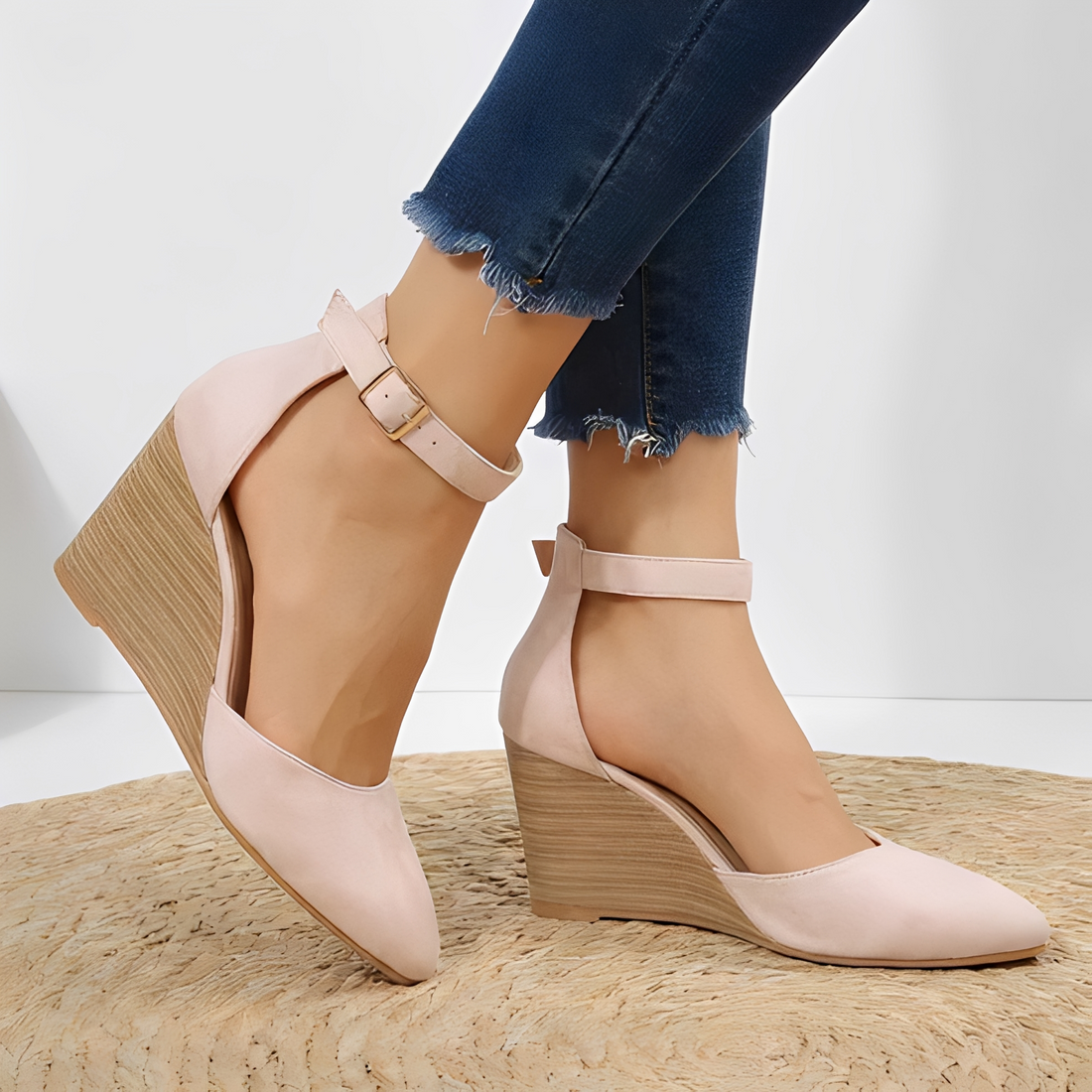 Cristina - Elegante und schicke Spitzsandale für Damen