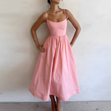 Fabiana - Kleid mit schmalen Trägern und gerafften Details