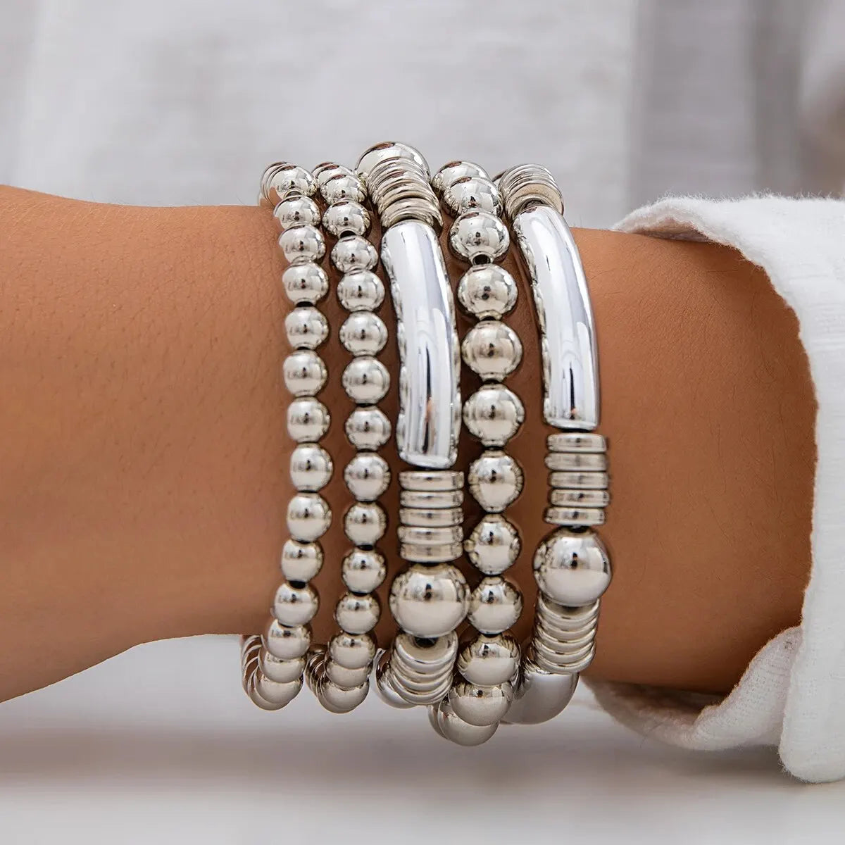 Mira – Set mit 5 stapelbaren Perlenarmbändern