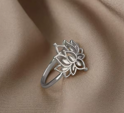 Lotusblume - Feiner Ring