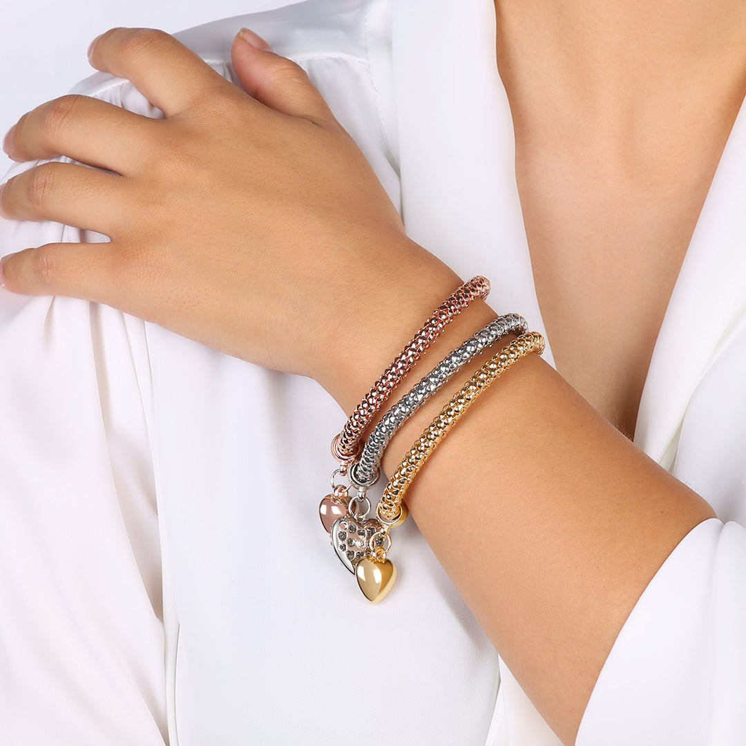Aria – Metallarmband mit stabilen Herzen