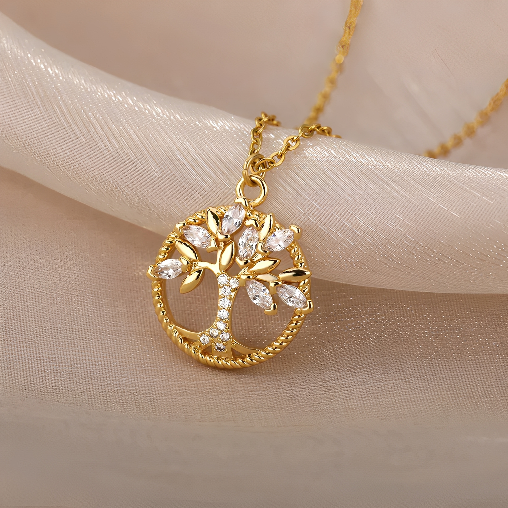 Toshi – Halskette Lebensbaum aus Gold mit Zirkonia