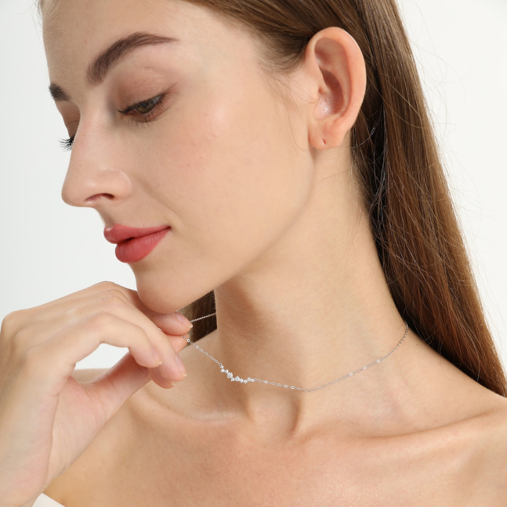 Diamantschmuck mit Lächeln - Zarte Diamant-Halskette