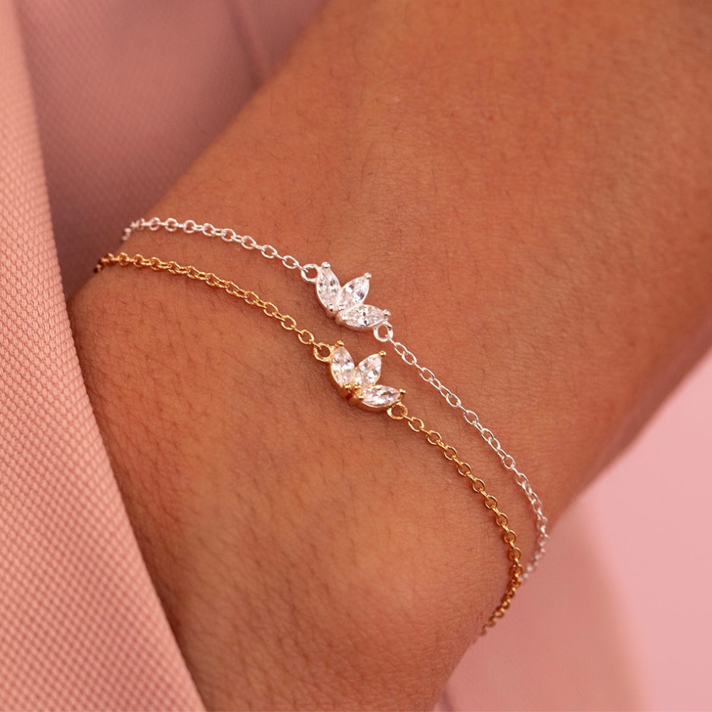 Drei Zirkonia-Blüten - Armband
