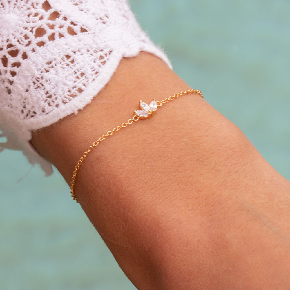 Drei Zirkonia-Blüten - Armband