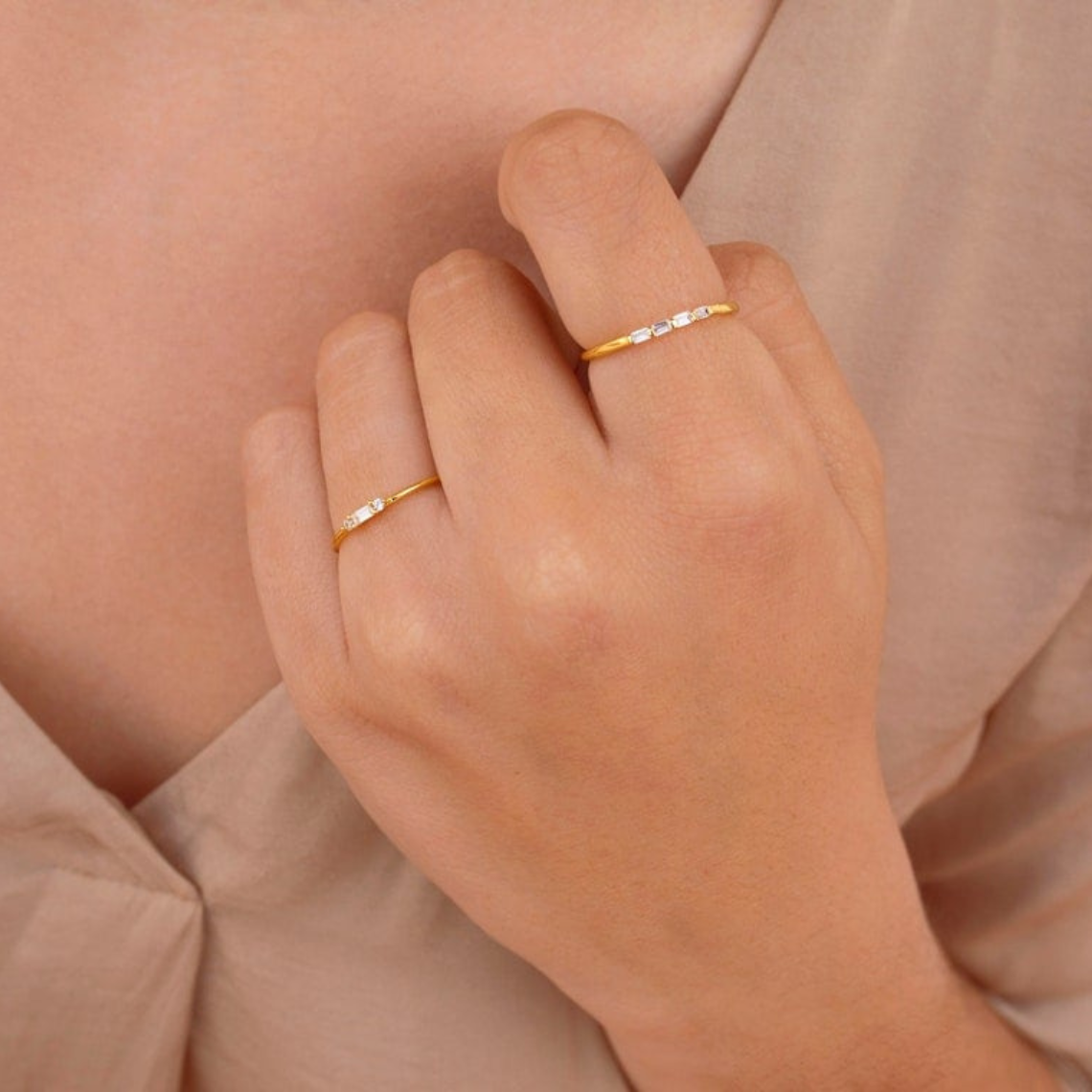 Kleines Baguette - Feiner CZ-Ring