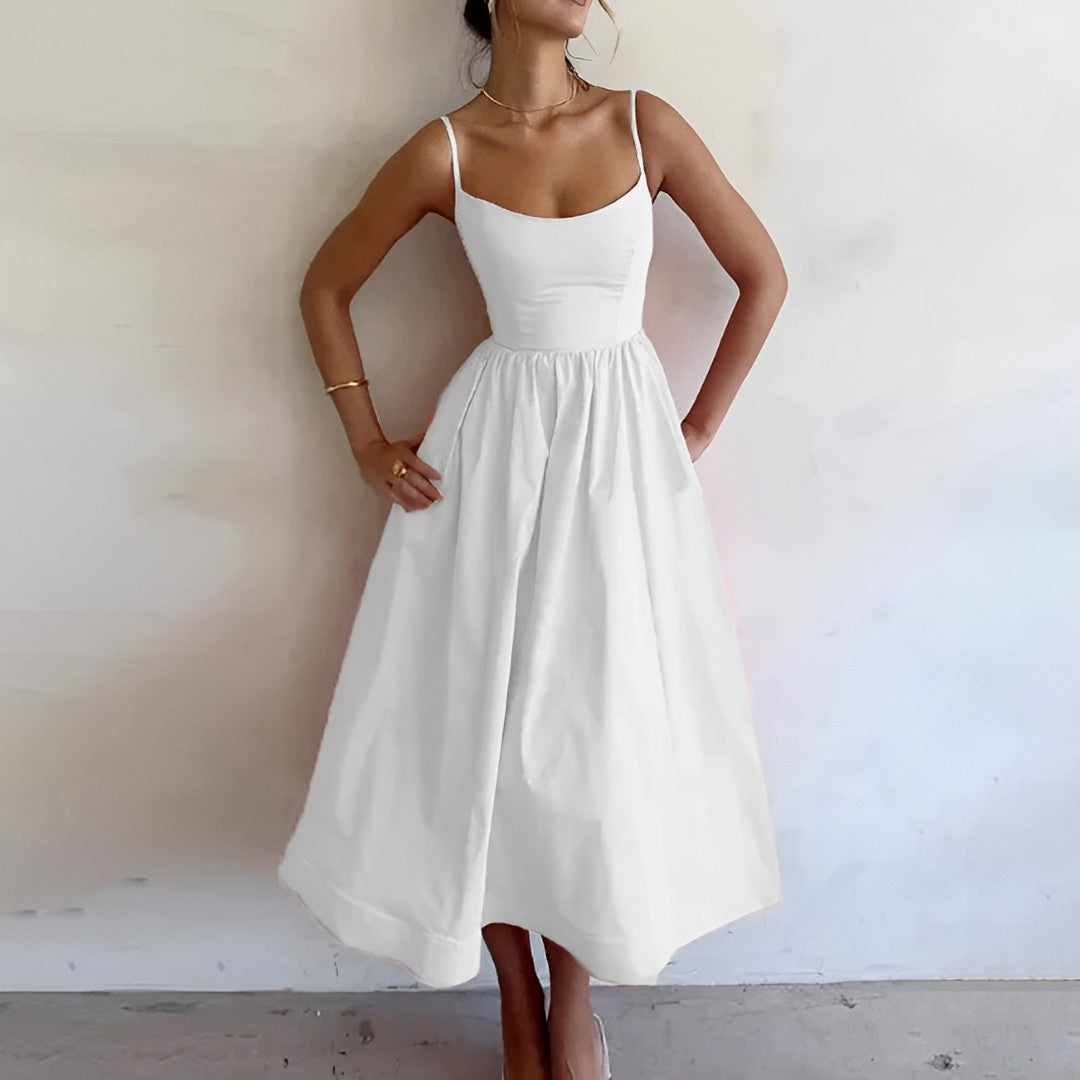 Fabiana - Kleid mit schmalen Trägern und gerafften Details