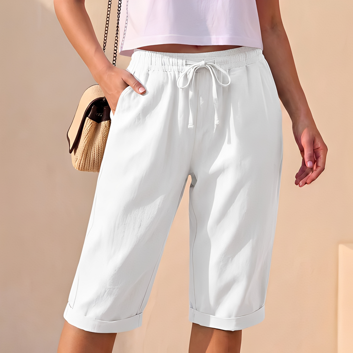 Kemmy - Kurze elegante Sommerhose mit lockerem Schnitt für Damen