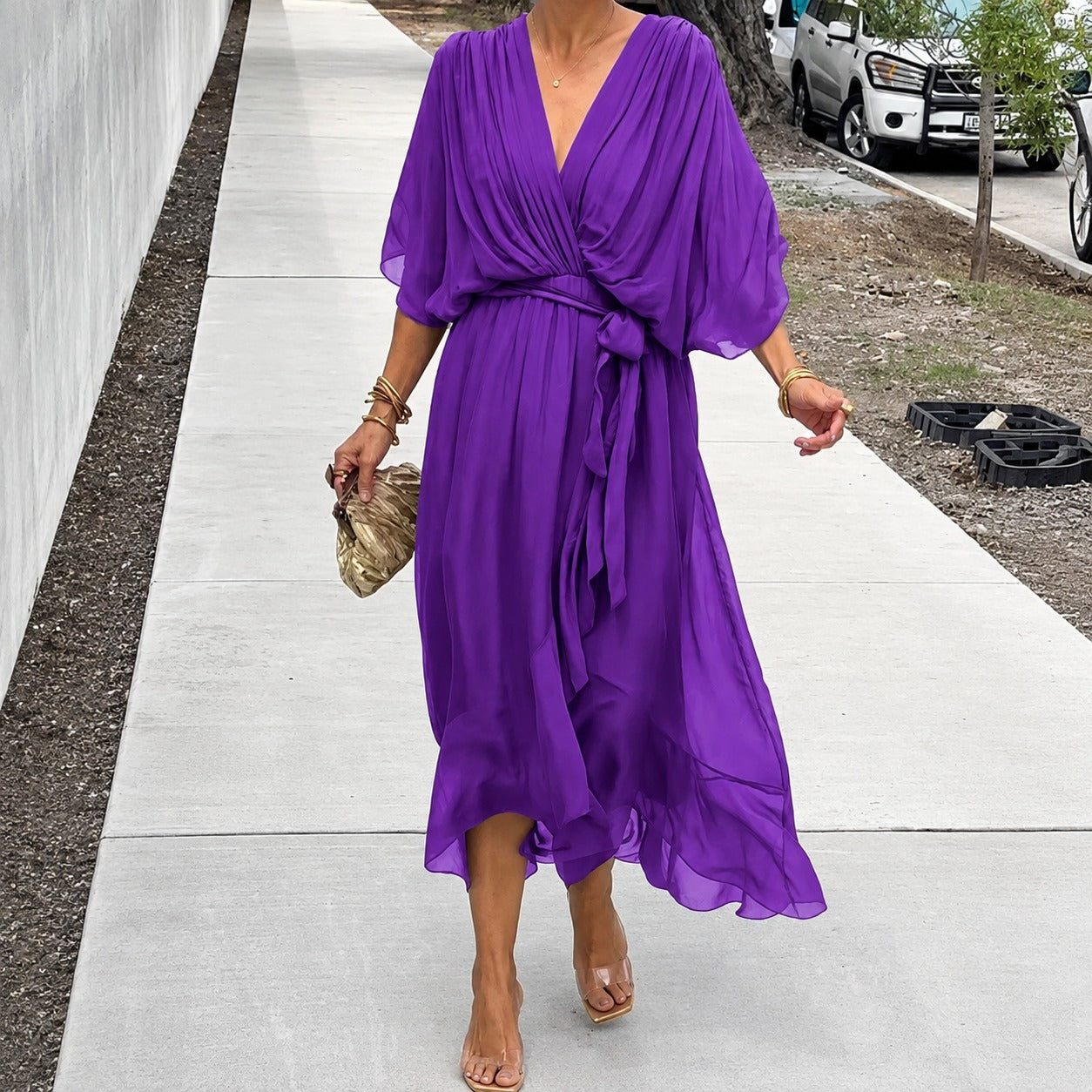 Loisa - Leichtes Kleid mit V-Ausschnitt