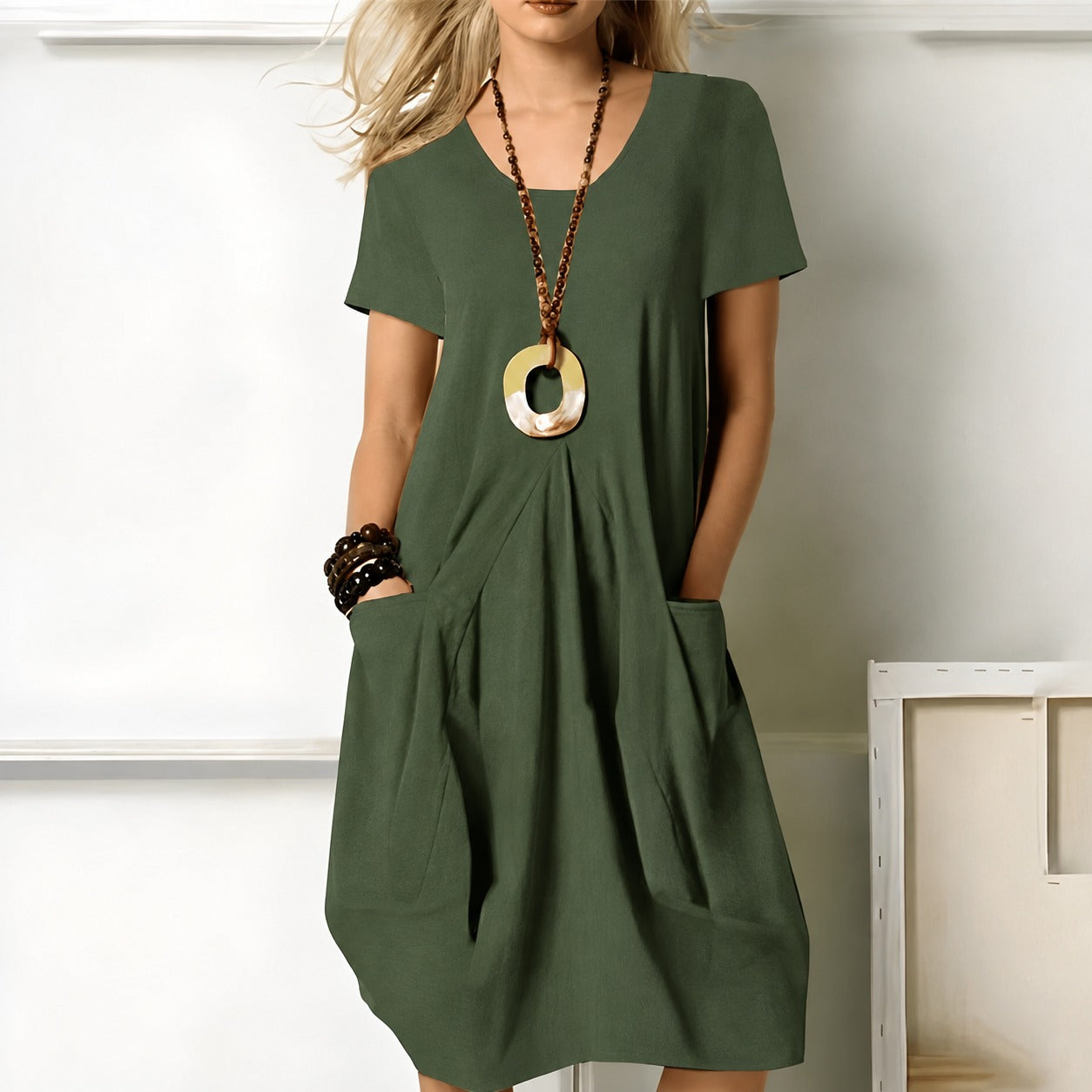Maryam - Modernes, lockeres Kleid mit Taschen