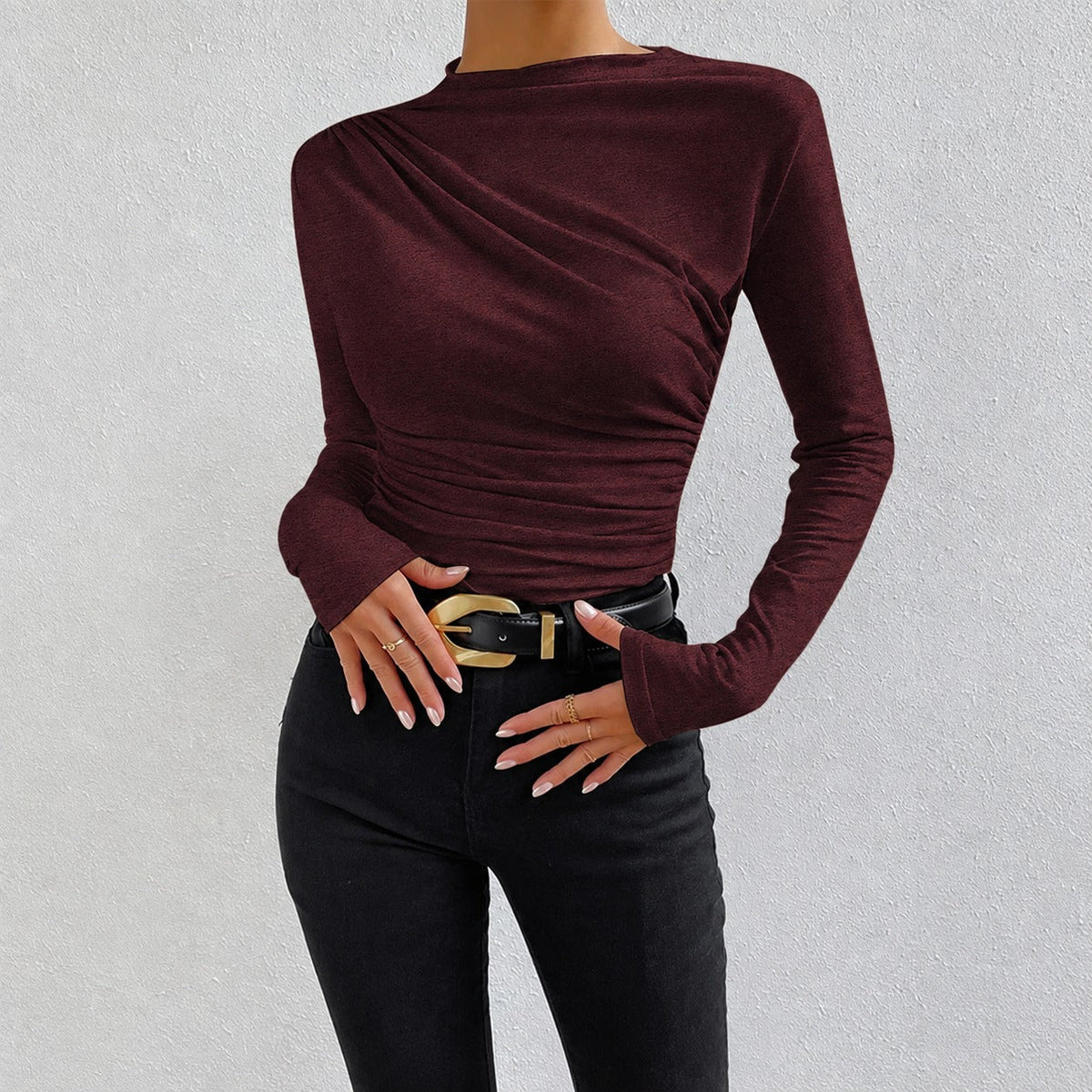 Livia - Eng anliegendes Langarmshirt mit Rüschen