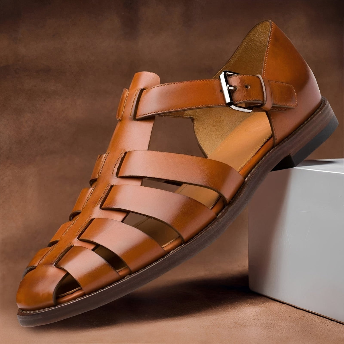Sofronio - Klassische und bequeme Herrensandalen