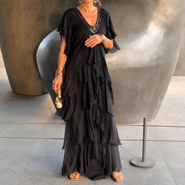 Riza - Elegant geschnittenes Faltenkleid